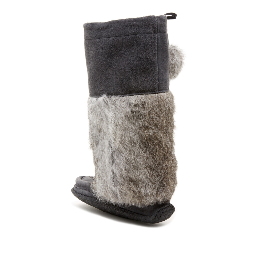 Manitobah Mukluks - Picture 2 of 2